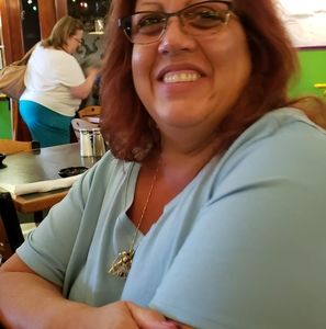 Meet your Posher, Eleanora